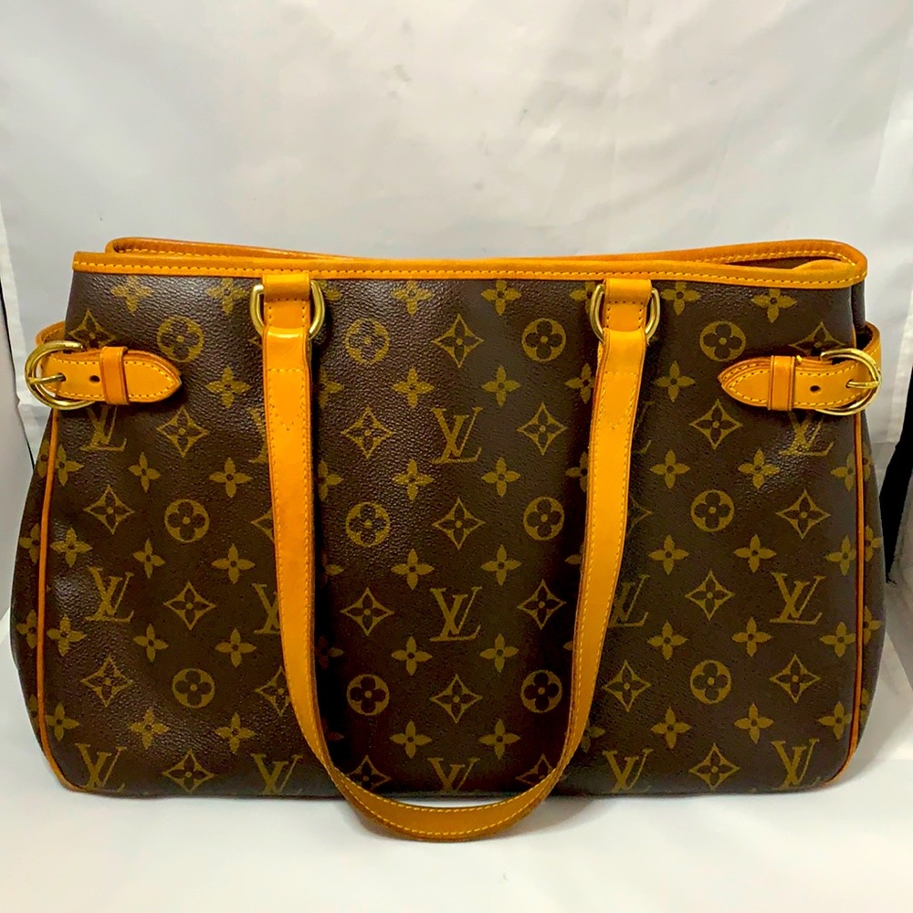 ✨SOLD ✨ Authentic LV Batignolles Horizontal